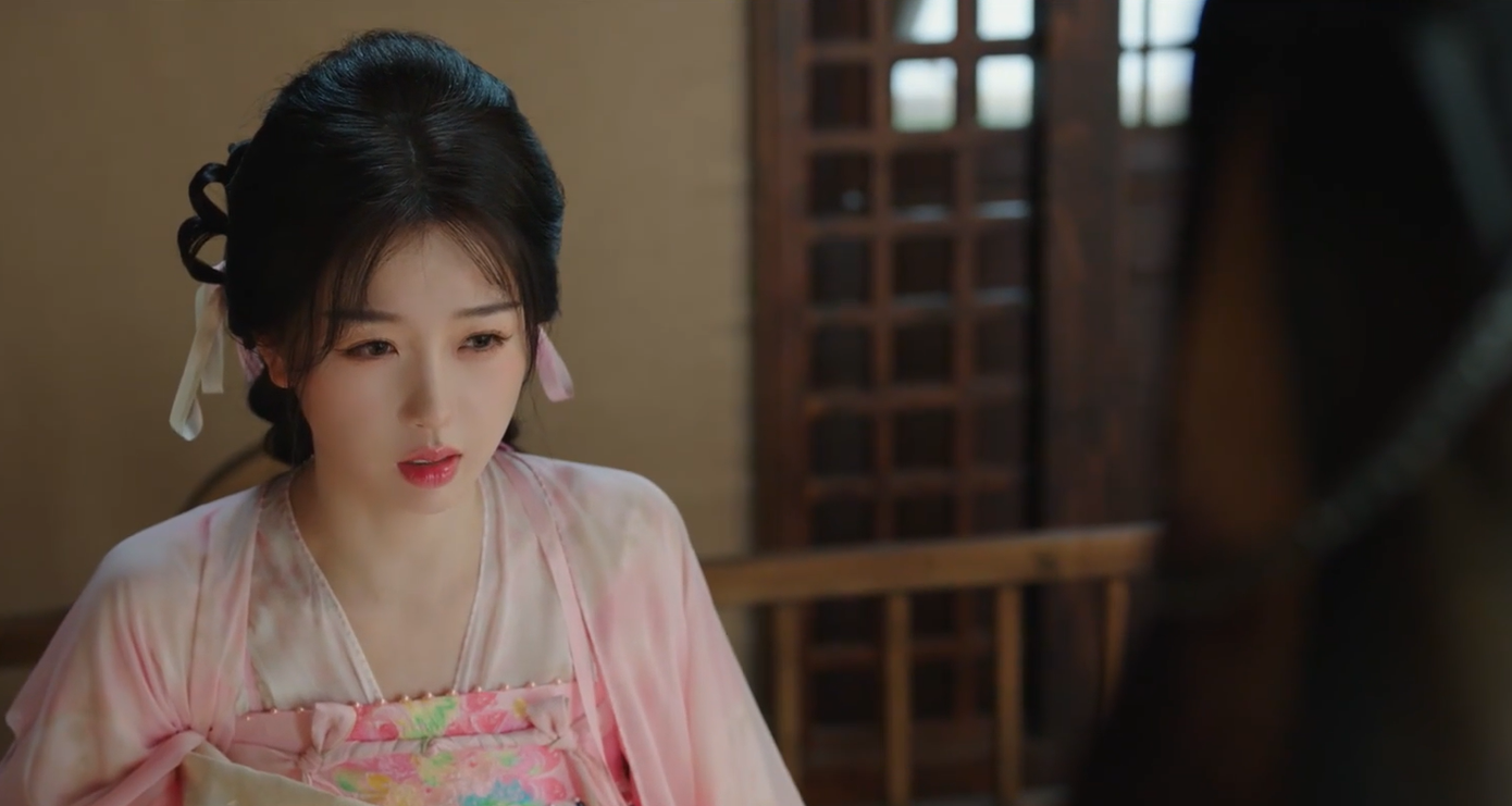 Mộ Thanh vẫn khó hiểu về thân thế thực sự và hành động kỳ lạ của Diệu Diệu. Mộ Thanh vẫn khó hiểu về thân thế thực sự và hành động kỳ lạ của Diệu Diệu.