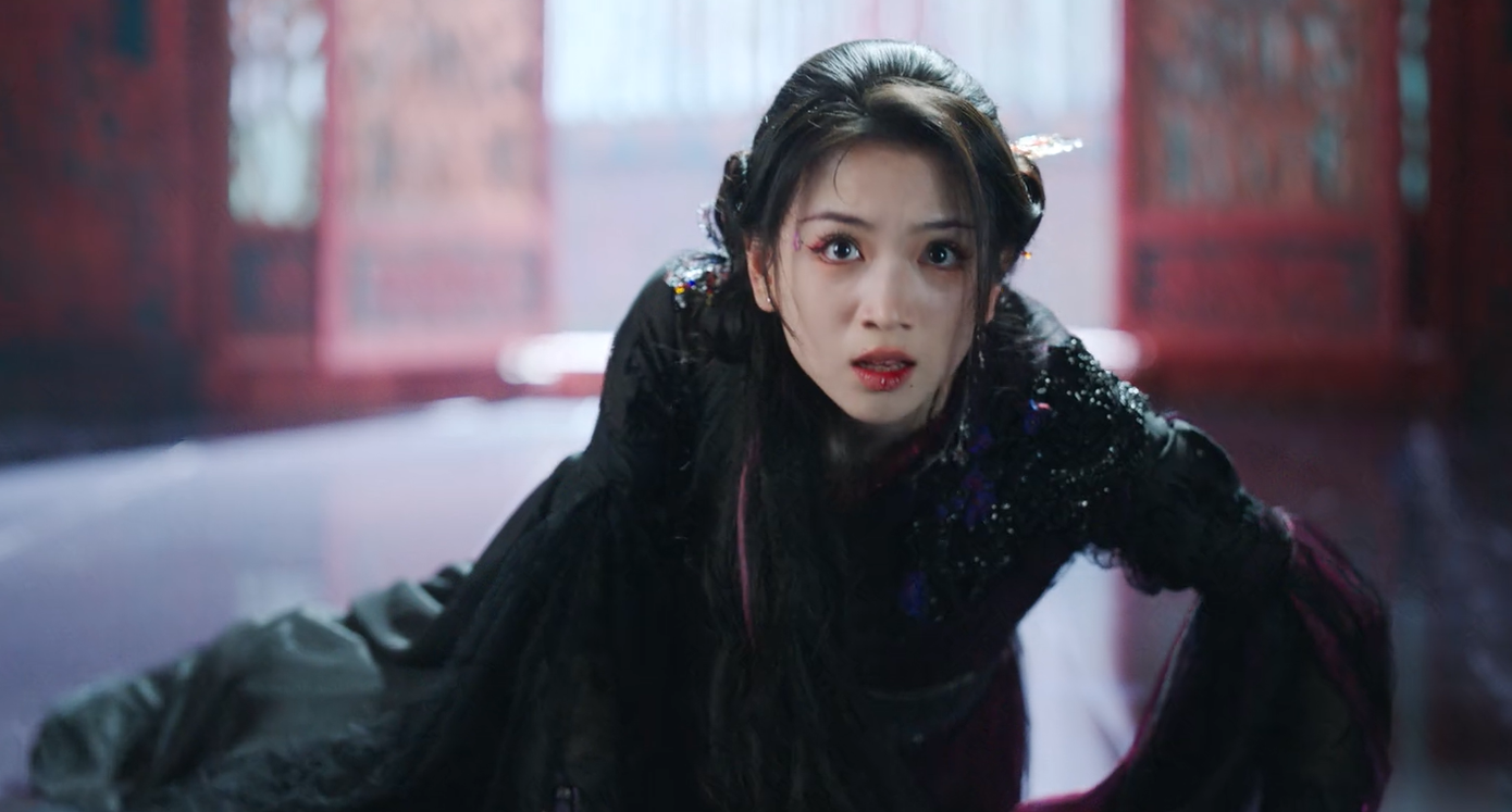 Chấn Vũ nhận ra Kỳ Phong và Phục Linh (Đại Lộ Oa) là 2 đứa trẻ mà hắn bắt nhầm, bèn chẳng thương tiếc mà đọa đày. Hắn rút yêu lực của Kỳ Phong, bóp chết tiểu Hy Hy để Phục Linh hồi phục ký ức mà sống trong đau khổ. Chấn Vũ nhận ra Kỳ Phong và Phục Linh (Đại Lộ Oa) là 2 đứa trẻ mà hắn bắt nhầm, bèn chẳng thương tiếc mà đọa đày. Hắn rút yêu lực của Kỳ Phong, bóp chết tiểu Hy Hy để Phục Linh hồi phục ký ức mà sống trong đau khổ.