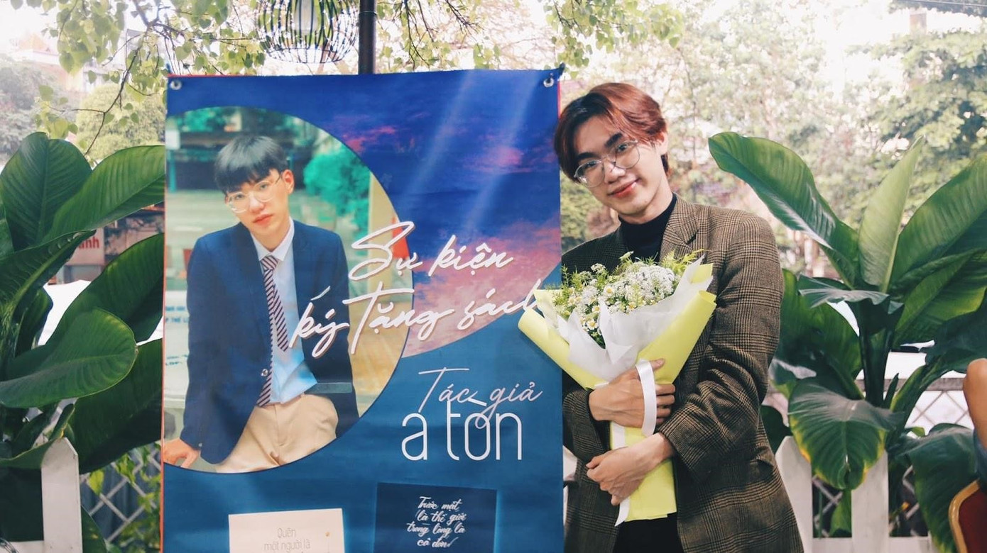 Vĩ Toàn sinh năm 2002. Ảnh: FBNV