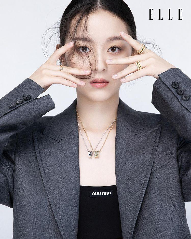 Ji Hoo sở hữu nhan sắc ngọt ngào, trong sáng, nhẹ nhàng. Ji Hoo sở hữu nhan sắc ngọt ngào, trong sáng, nhẹ nhàng.