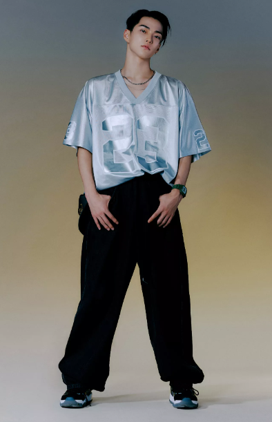 Sau khi nhận về làn sóng phản đối từ người hâm mộ, SM và Seunghan đã quyết định rời RIIZE vào tối 13/10. Sau khi nhận về làn sóng phản đối từ người hâm mộ, SM và Seunghan đã quyết định rời RIIZE vào tối 13/10.