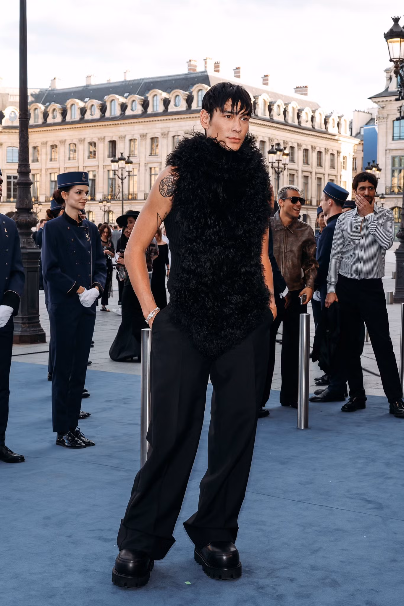 Evan Mock tại Vogue World: Paris 2024.