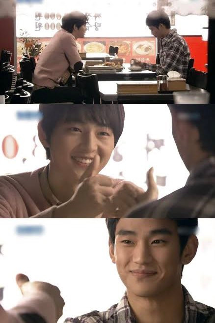 Lần xuất hiện này cũng đánh dấu màn tái hợp của Song Joong Ki và Kim Soo Hyun. Cả hai từng hợp tác trong bộ phim Will It Snow for Christmas? hồi 2009. Lần xuất hiện này cũng đánh dấu màn tái hợp của Song Joong Ki và Kim Soo Hyun. Cả hai từng hợp tác trong bộ phim Will It Snow for Christmas? hồi 2009.