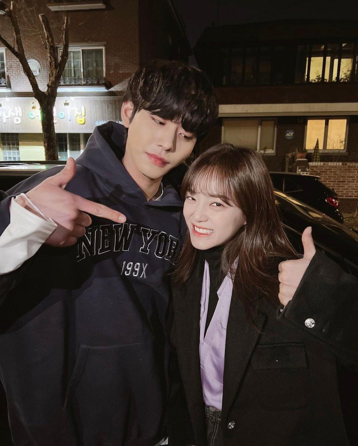 Hẹn Hò Chốn Công Sở khép lại thành công, tiếp tục tạo nên một cặp đôi đẹp của truyền hình Hàn Quốc.