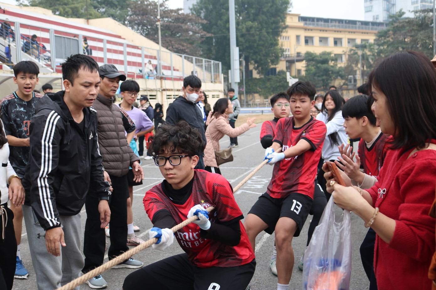 Chung kết kéo co là phần thi diễn ra nhanh nhất.