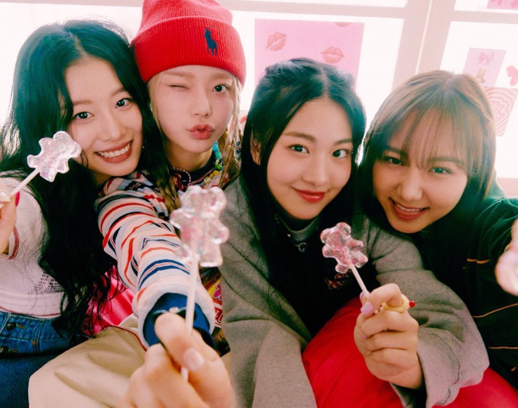 Album gồm 11 bài hát, tổng hợp lại các ca khúc mà nhóm đã phát hành trước đó. Đặc biệt, bản hit Cupid xuất hiện với 4 bản phối mới. Album gồm 11 bài hát, tổng hợp lại các ca khúc mà nhóm đã phát hành trước đó. Đặc biệt, bản hit Cupid xuất hiện với 4 bản phối mới.