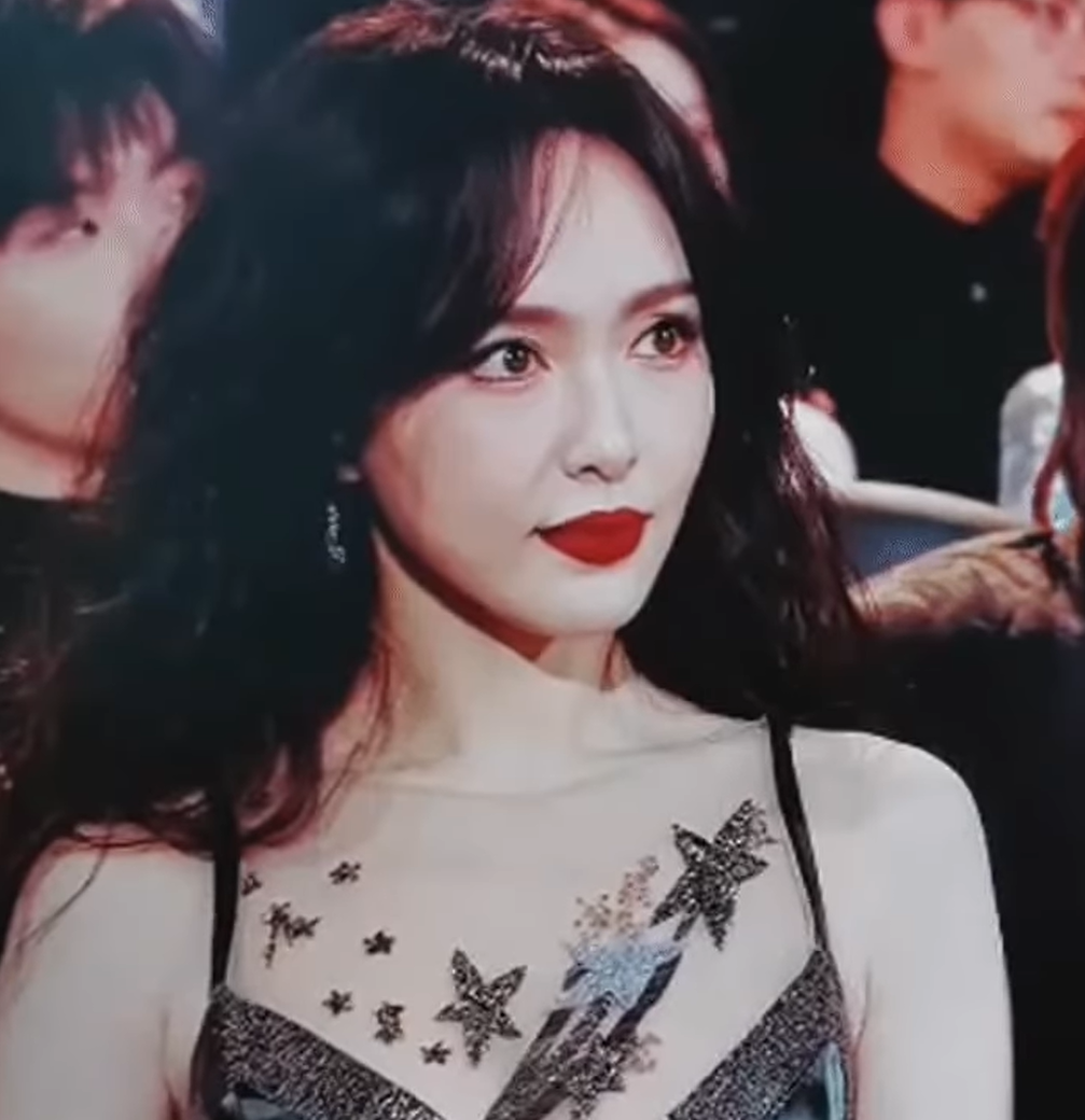 Đường Yên cho thấy nhan sắc ngày một &quot;bén&quot;.