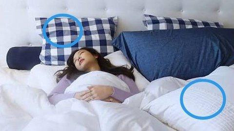 Cư dân mạng so sánh điểm giống nhau trong các chi tiết của chiếc giường của Jennie và bức ảnh của V. Cư dân mạng so sánh điểm giống nhau trong các chi tiết của chiếc giường của Jennie và bức ảnh của V.