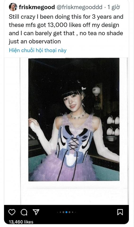 Bài viết "cà khịa" của Friskmegood với trang phục của NMIXX. Bài viết "cà khịa" của Friskmegood với trang phục của NMIXX.