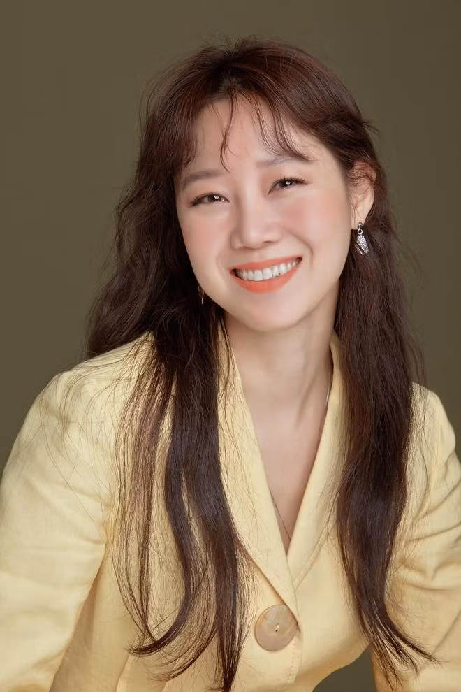 Fan thích thú để lại bình luận, giục Gong Hyo Jin: "Lên xe bông liền chị ơi!". Fan thích thú để lại bình luận, giục Gong Hyo Jin: "Lên xe bông liền chị ơi!".