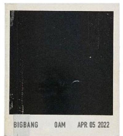 Tấm ảnh polaroid đầu tiên hé lộ thời gian BIGBANG chính thức trở lại sau 4 năm kể từ khi đĩa đơn Flower Road phát hành. Tấm ảnh polaroid đầu tiên hé lộ thời gian BIGBANG chính thức trở lại sau 4 năm kể từ khi đĩa đơn Flower Road phát hành.