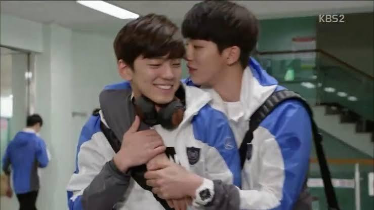 Khi diễn vai này, Kim Min Kyu đang 25 tuổi nhưng vẫn vào ngọt vai học sinh Trung học năng động, tinh nghịch, khỏe khoắn. - Nguồn: @hello_ssoh Khi diễn vai này, Kim Min Kyu đang 25 tuổi nhưng vẫn vào ngọt vai học sinh Trung học năng động, tinh nghịch, khỏe khoắn. - Nguồn: @hello_ssoh