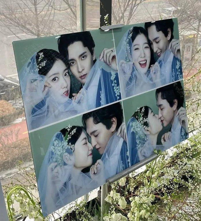 Nam diễn viên Oh Sang Jin chia sẻ một góc trang trí bởi bộ ảnh cưới "ngọt lịm" của cặp đôi. Nam diễn viên Oh Sang Jin chia sẻ một góc trang trí bởi bộ ảnh cưới "ngọt lịm" của cặp đôi.