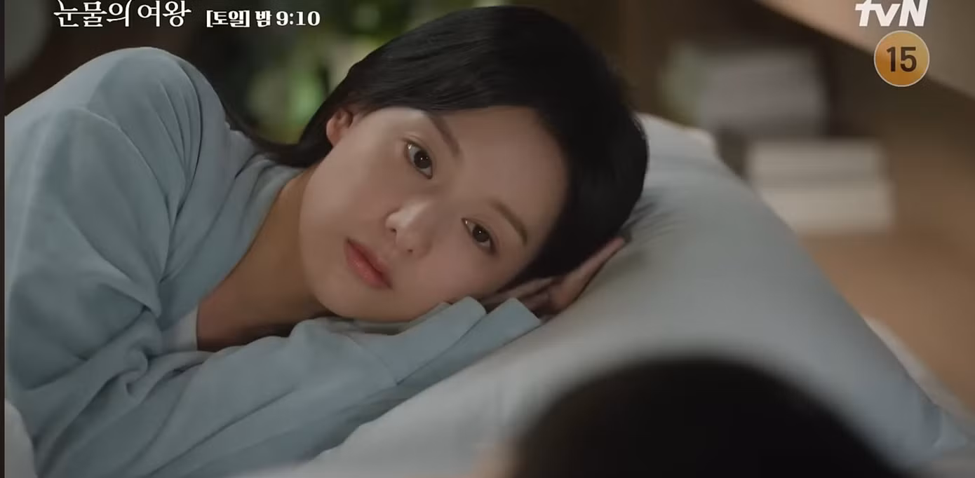 Sau thời gian mỗi người một phòng thì tập 3, Hyun Woo và Hae In đã lại chung giường nhưng nhìn vào thái độ và ánh mắt của bộ đôi thì có lẽ đây sẽ là một đêm sóng gió.