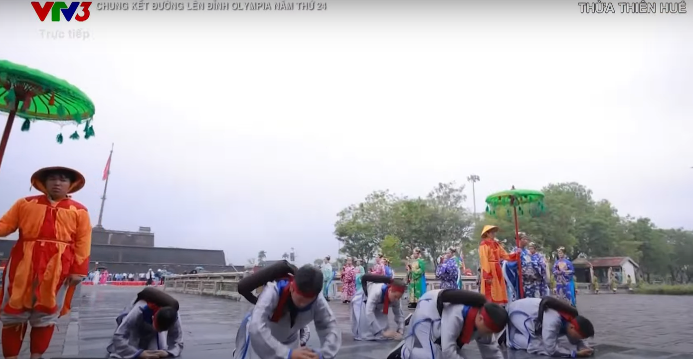 Cư dân mạng nhiệt tình "thả tim" cho độ đầu tư và ý nghĩa đặc biệt của tiết mục này.