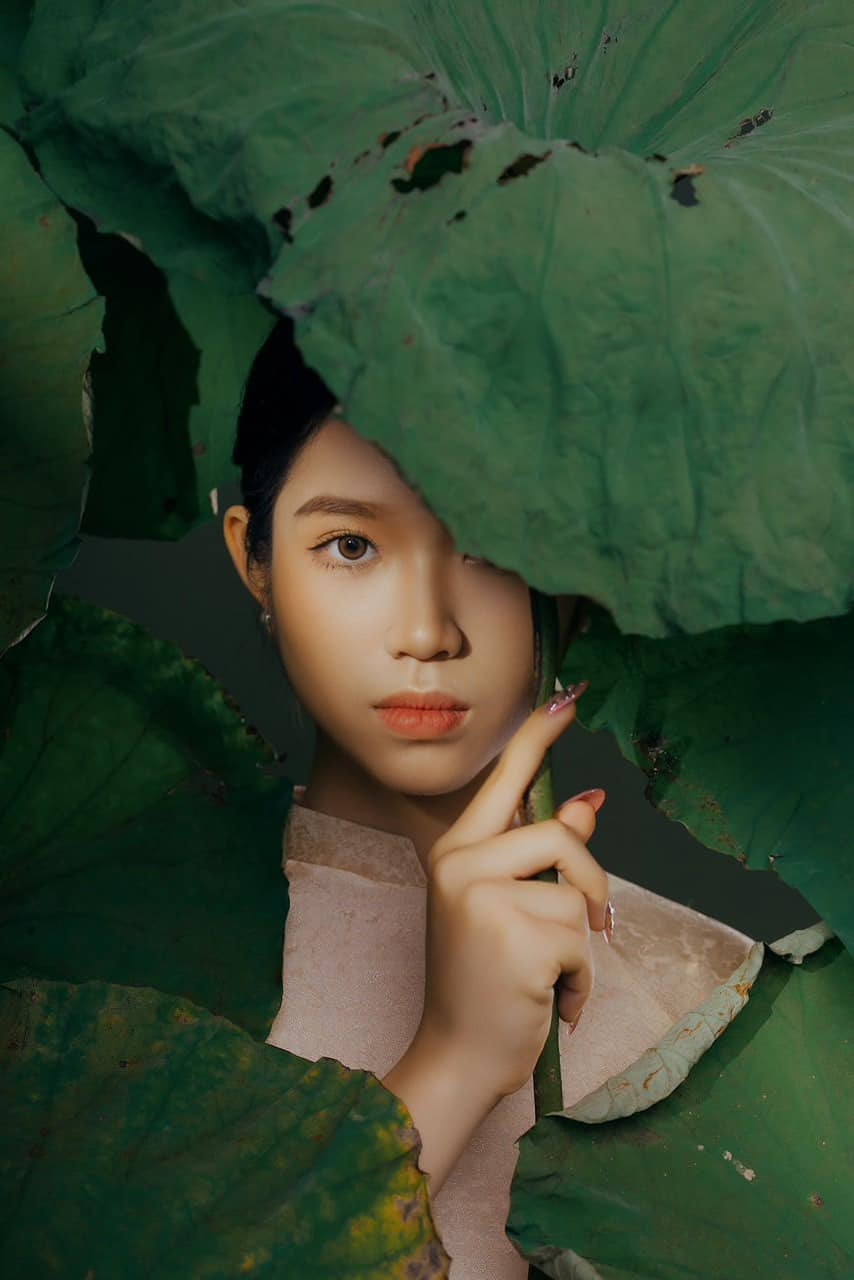 Kinh nghiệm là người mẫu nhí cho Kiều Anh khả năng "bắn ảnh" xuất thần. Kinh nghiệm là người mẫu nhí cho Kiều Anh khả năng "bắn ảnh" xuất thần.