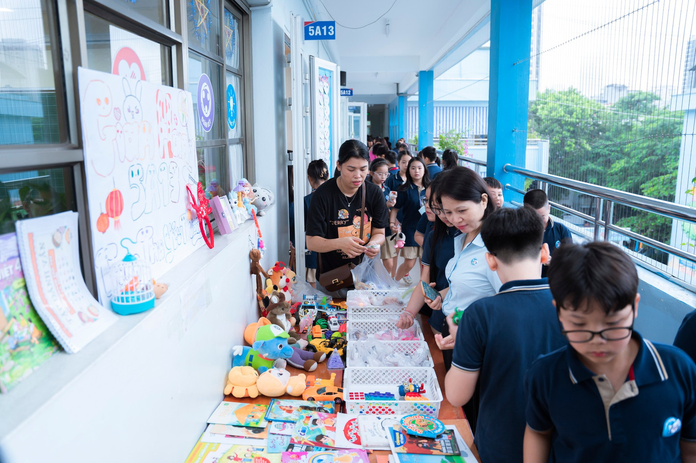 Các sự kiện tương tự như "Vầng trăng yêu thương" từng được trường tổ chức thường xuyên.