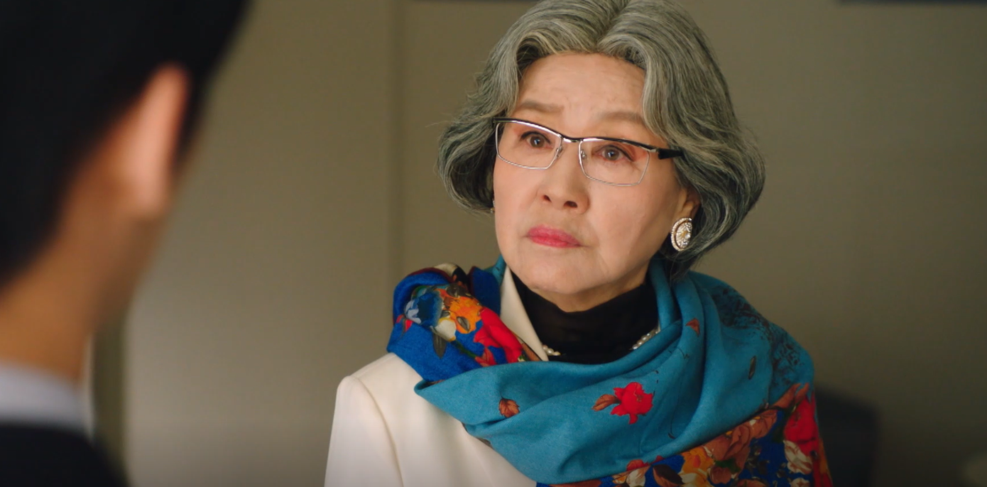 Chủ tịch Ban cũng nhất định không chịu bị áp chế. Bà đặt điều kiện ngược lại, rằng nếu dự án tái thiết thất bại, Ju Yeon sẽ mất tài sản, thân phận và rời Hàn Quốc. Nếu dự án thành công, quan hệ của hai người sẽ được chấp thuận.