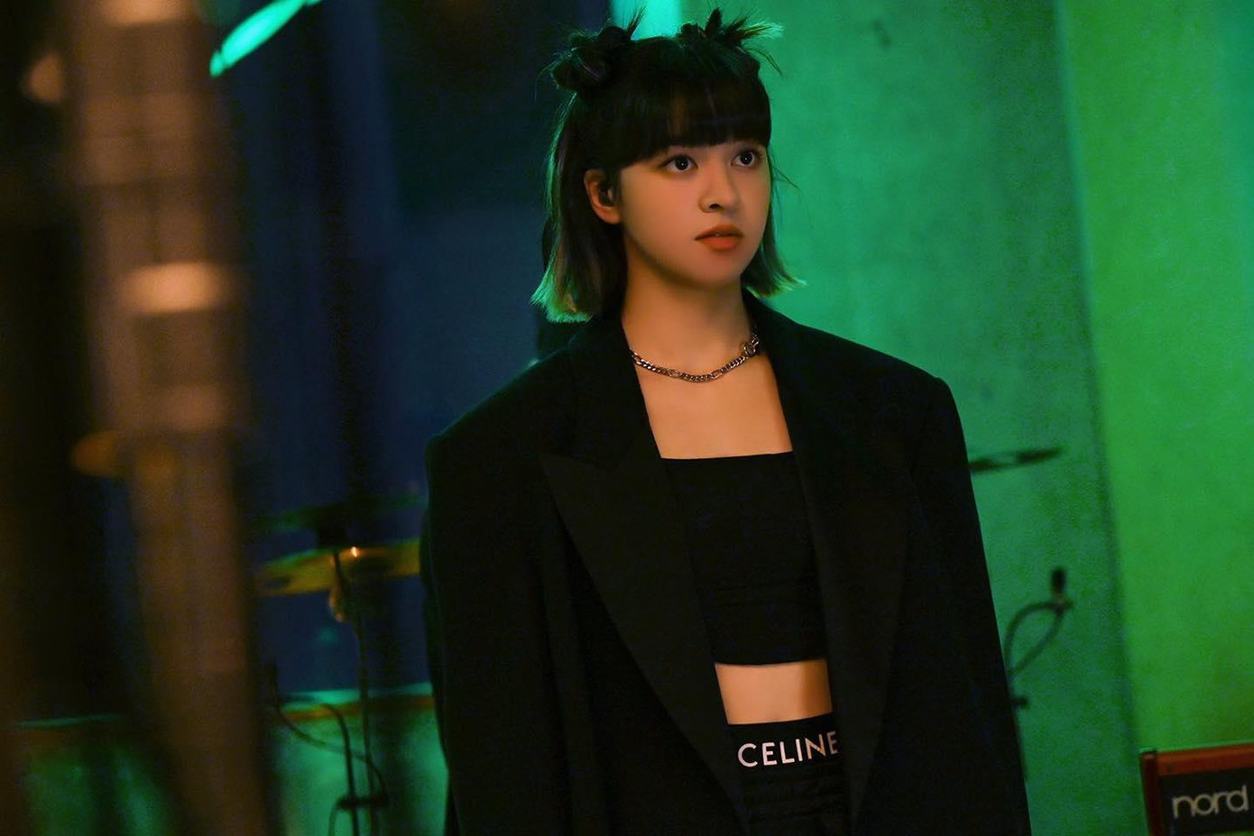 Lily M đã thực tập trong khoảng 6 năm 6 tháng để chờ đợi cơ hội ra mắt. Lily M đã thực tập trong khoảng 6 năm 6 tháng để chờ đợi cơ hội ra mắt.