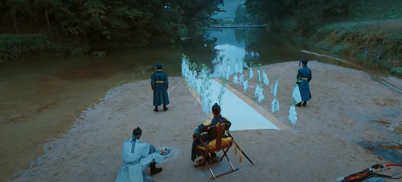 Cách thức đánh bại nó, giải lời nguyền cho Yeo Ri và Trung điện cụ thể thế nào chưa thể đoán ra, khán giả sẽ phải chờ tập 7 và 8 chính thức lên sóng. Cách thức đánh bại nó, giải lời nguyền cho Yeo Ri và Trung điện cụ thể thế nào chưa thể đoán ra, khán giả sẽ phải chờ tập 7 và 8 chính thức lên sóng.