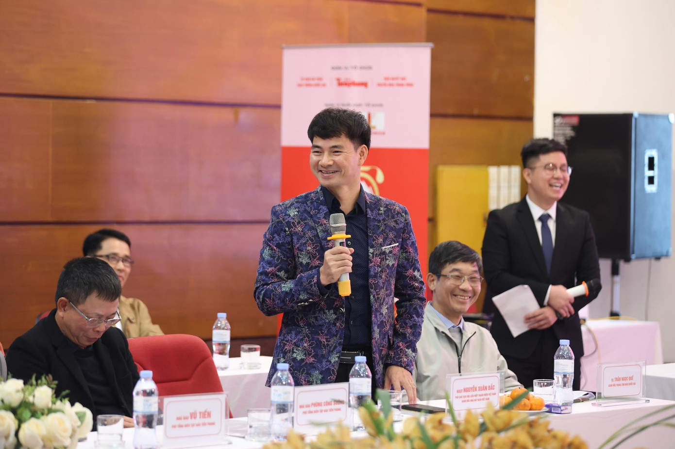 NSƯT Xuân Bắc sẽ "tái xuất" trong ngày khai mạc sự kiện Chủ Nhật Đỏ 18/12 tại trường Đại học Bách Khoa Hà Nội.