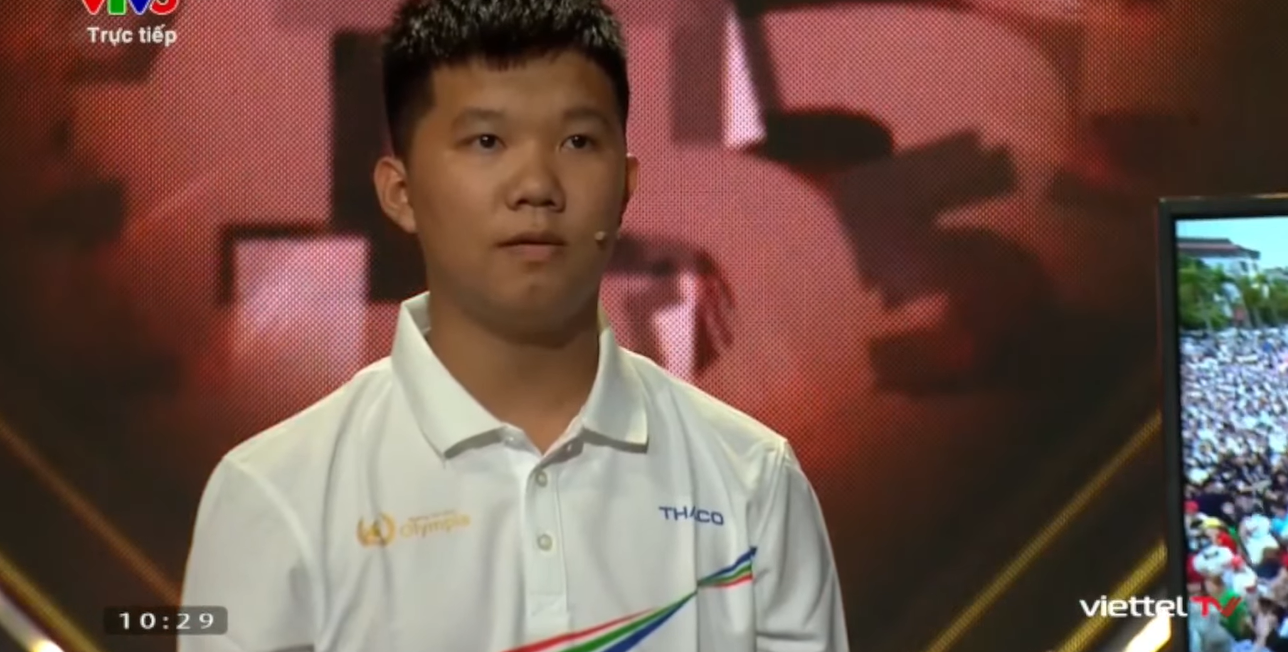 Thời điểm giành quyền trả lời, Xuân Mạnh đang có 190 điểm - cao thứ nhì đoàn leo núi. Thời điểm giành quyền trả lời, Xuân Mạnh đang có 190 điểm - cao thứ nhì đoàn leo núi.