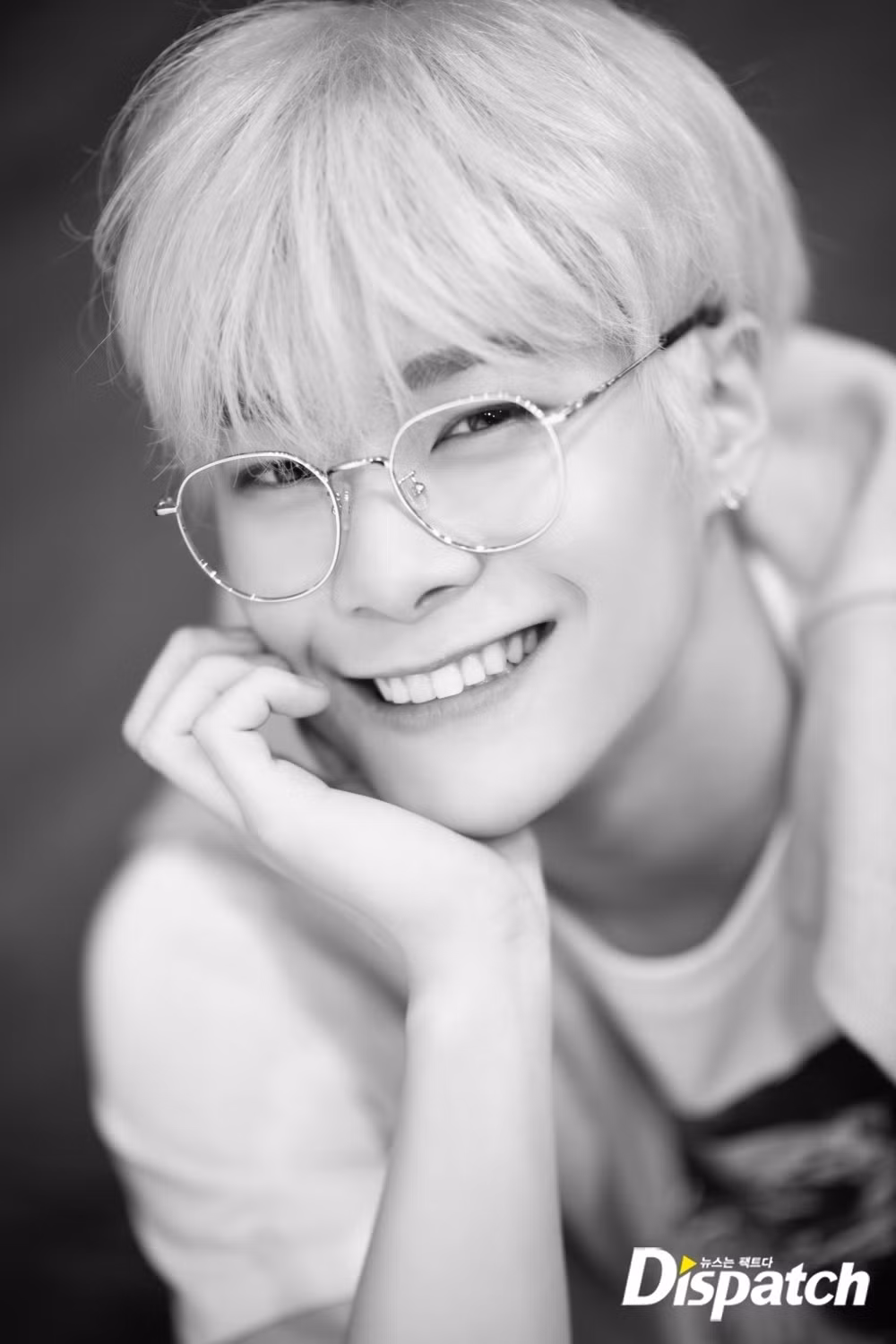 Moonbin ra đi ở tuổi 25, khiến người thân, đồng nghiệp và người hâm mộ đều đau xót.