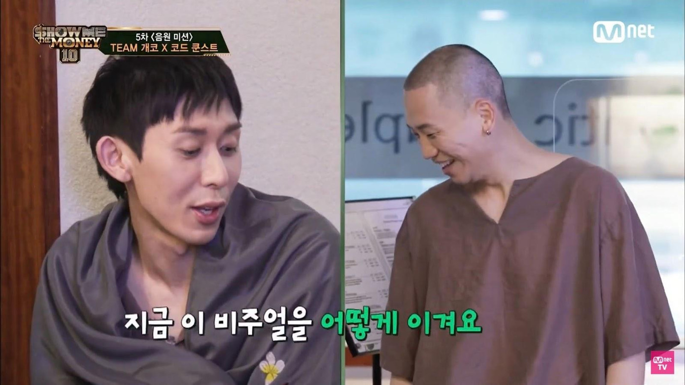 khi lên show lại đam mê cosplay, đóng kịch ngắn ngẫu nhiên khiến khán giả "cười vỡ bụng".