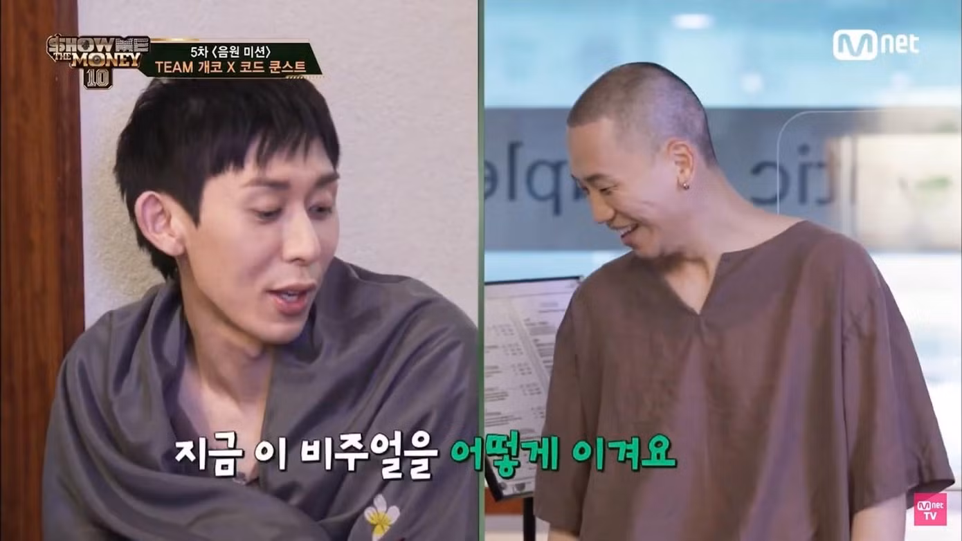 khi lên show lại đam mê cosplay, đóng kịch ngắn ngẫu nhiên khiến khán giả "cười vỡ bụng".