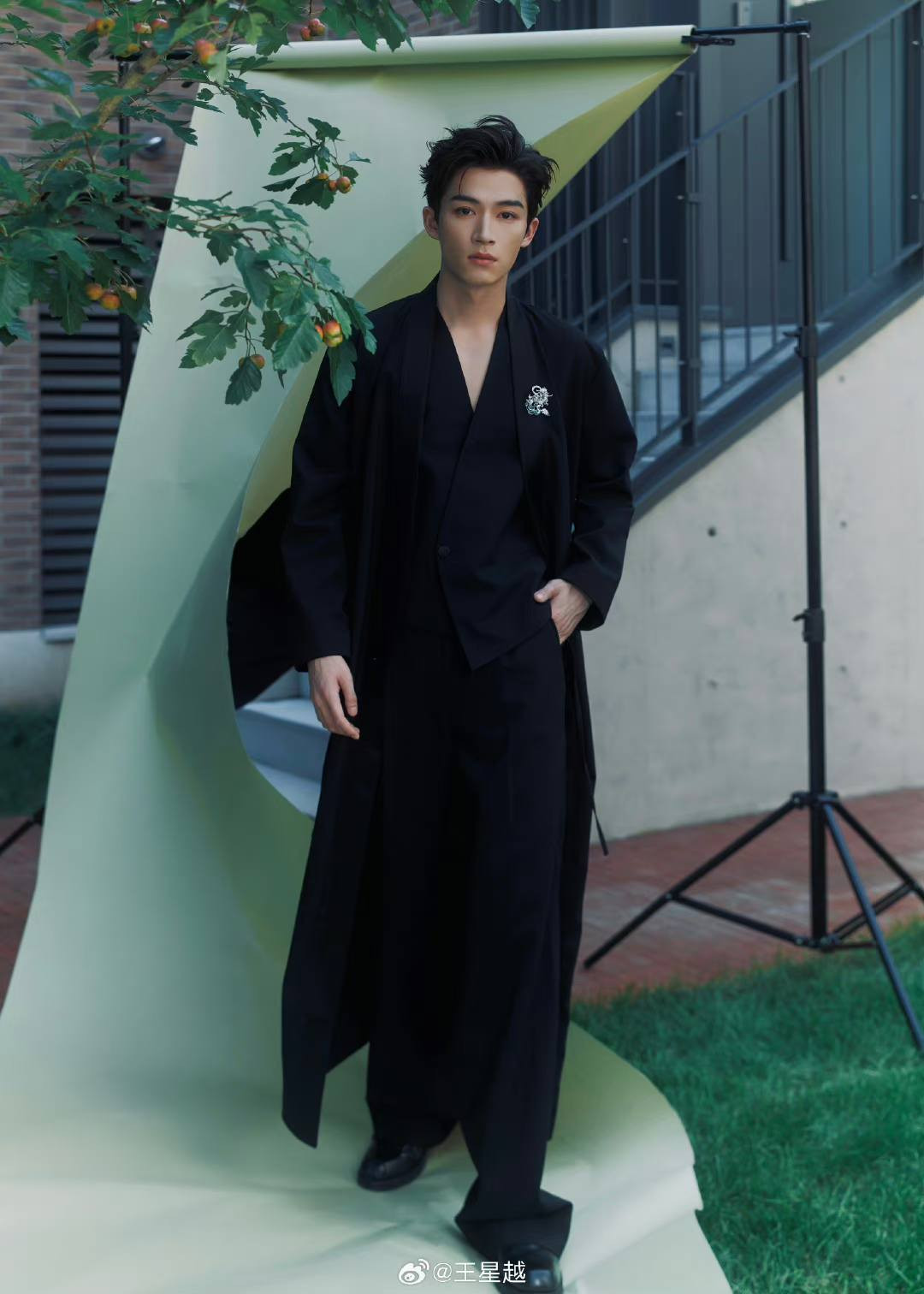 Nếu &quot;dưa&quot; Đường Cung Kỳ Án đúng thì Vương Tinh Việt có duyên &quot;3 đời mang họ Tiêu&quot; trong phim cổ trang.