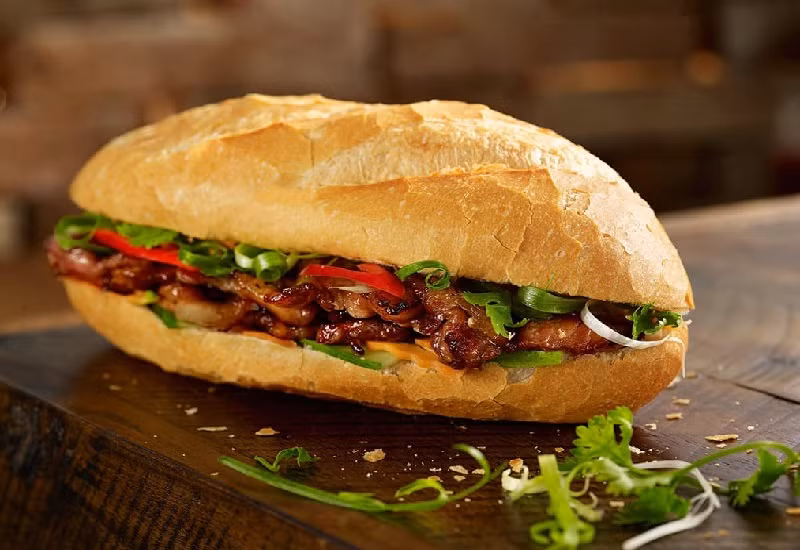 Bánh mì nên sớm được đưa vào danh sách. Ảnh minh họa từ Internet