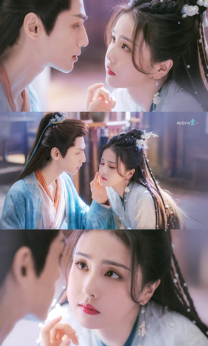 Nỗ lực che giấu của Tang Tửu vô dụng khi Minh Dạ bình phục. Nhưng chàng vẫn vờ như không biết để được sống bình yên bên cô. Nỗ lực che giấu của Tang Tửu vô dụng khi Minh Dạ bình phục. Nhưng chàng vẫn vờ như không biết để được sống bình yên bên cô.