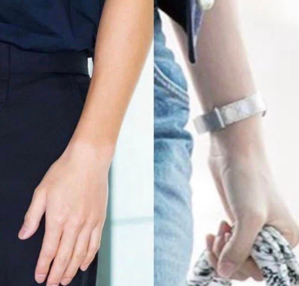 Vết cháy nắng khiến fan không thể ngưng "nghĩ nhiều" về mối quan hệ của Kim Soo Hyun và Kim Ji Won. Vết cháy nắng khiến fan không thể ngưng "nghĩ nhiều" về mối quan hệ của Kim Soo Hyun và Kim Ji Won.