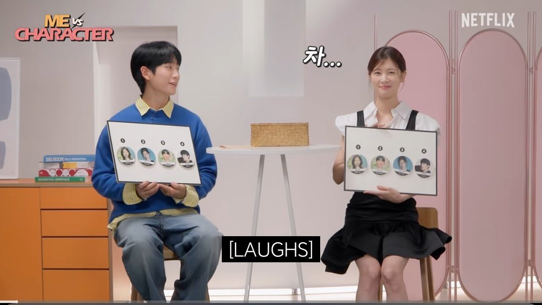 Lời đáp vốn bình thường của nam diễn viên nhưng trong mắt fan couple lại giống như lời &quot;thả thính&quot; rằng ngọt ngào dành cho &quot;chỉ riêng em&quot;.