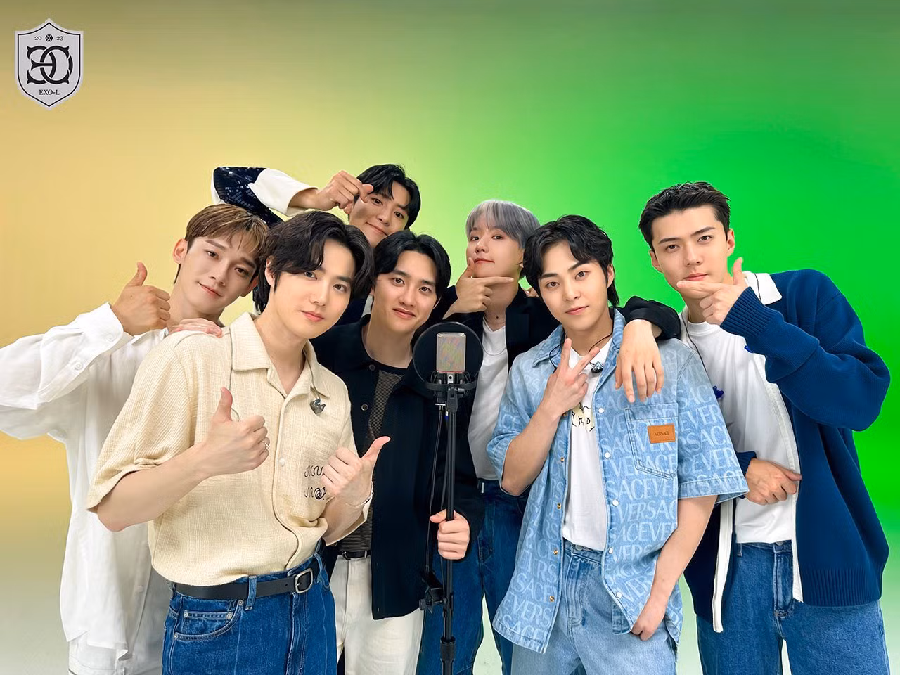 Vẫn còn nhiều bản hit khác khán giả mong ngóng nhưng không có trong setlist biểu diễn trên Dingo lần này, như Ko Ko Pop, Tempo...