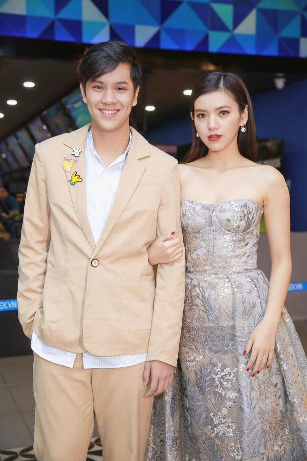 Trúc Anh (The Face Việt Nam) chính là em họ của Nanon. Trúc Anh (The Face Việt Nam) chính là em họ của Nanon.