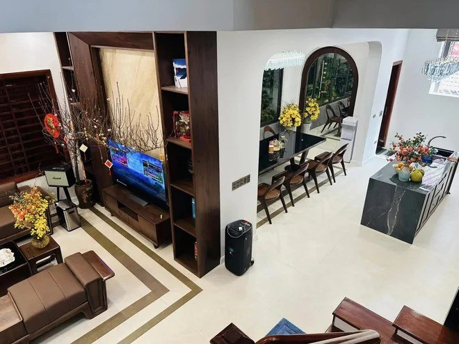 Không gian nhà mới của Hà Linh.