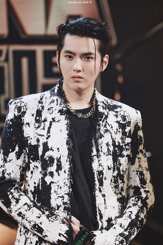 Ngô Diệc Phàm bị khán giả quay lưng. &quot;Tứ đại lưu lượng&quot; dự đoán sẽ chỉ còn lại Lý Dịch Phong, Dương Dương, Lộc Hàm.