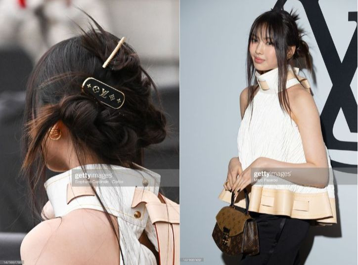 Chiếc kẹp tóc nhỏ được Hyein sử dụng cũng có giá "sương sương" khoảng 21 triệu đồng. Kiểu tóc lạ mắt của Hyein hứa hẹn sẽ tạo thành xu hướng mới. Chiếc kẹp tóc nhỏ được Hyein sử dụng cũng có giá "sương sương" khoảng 21 triệu đồng. Kiểu tóc lạ mắt của Hyein hứa hẹn sẽ tạo thành xu hướng mới.