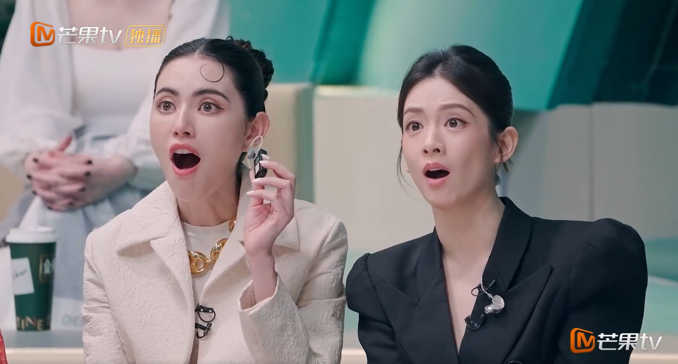 "Chị đẹp" Mai Davika và Trần Hạo Vũ tròn xoe mắt, kinh ngạc và thích thú với màn xuất hiện của Suni Hạ Linh.