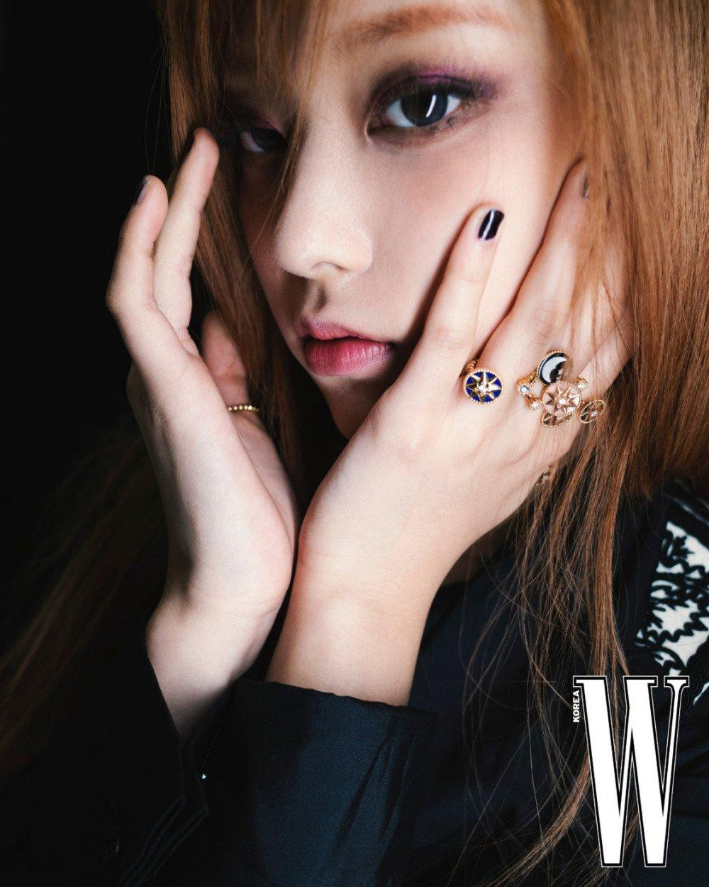 Loạt ảnh cá nhân của NewJeans trở thành &quot;cứu tinh&quot; cho ảnh bìa nhóm &quot;khó cảm&quot;.