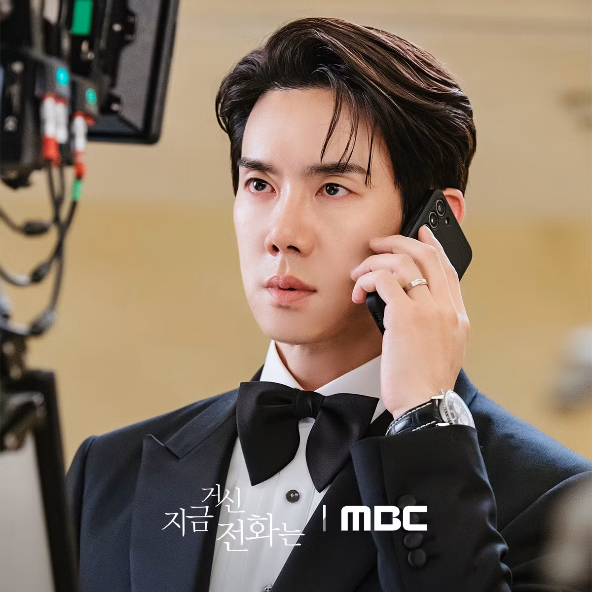 Một số ảnh hậu trường được MBC dùng làm phúc lợi bù đắp cho fan vì hoãn chiếu.