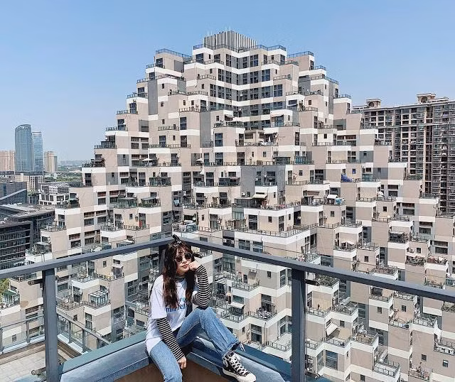 Kiến trúc độc đáo của chung cư Kim Tự Tháp được nhiều người yêu thích.