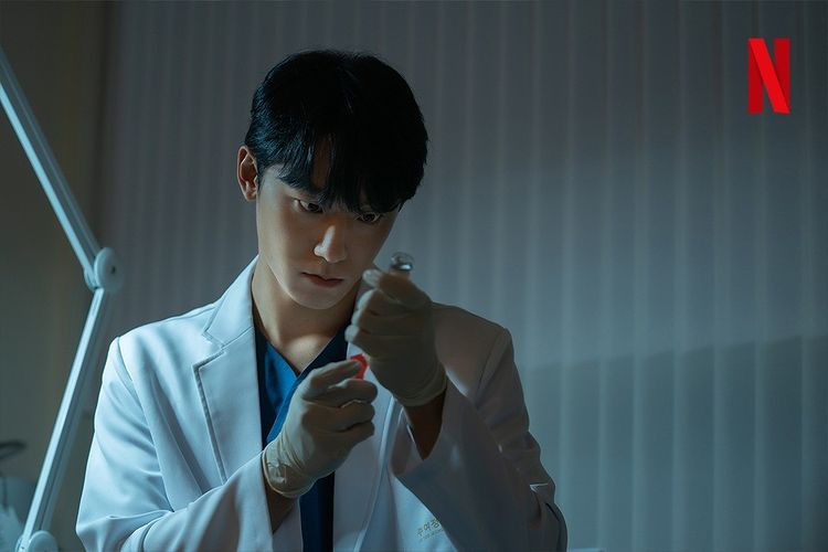 Yeo Jung tàn nhẫn với ánh mắt chứa đầy hận thù, thay đổi 180 độ so với hình ảnh ngọt ngào, tâm lý trước đó sẽ là điểm nhấn thú vị trong The Glory 2.