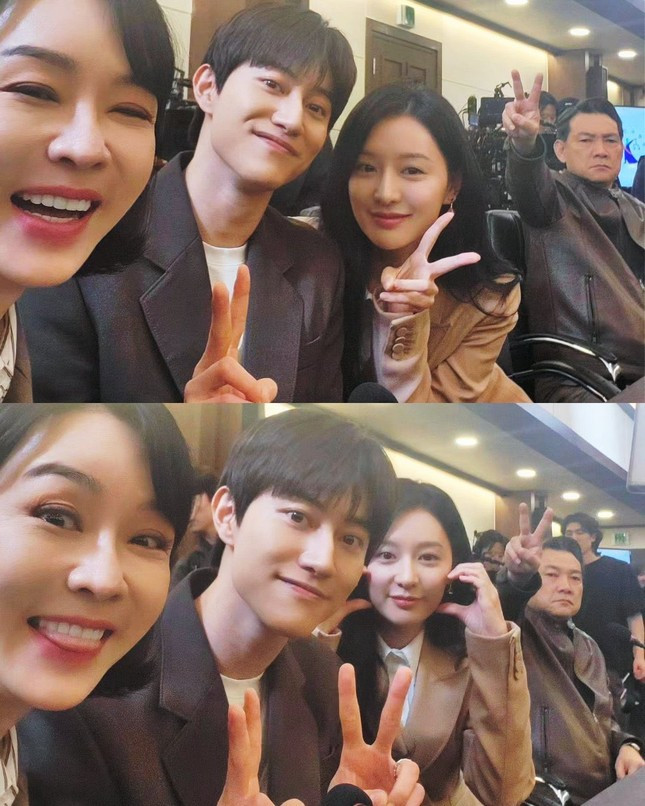 Bức ảnh hậu trường Kim Jung Nan đăng tải.
