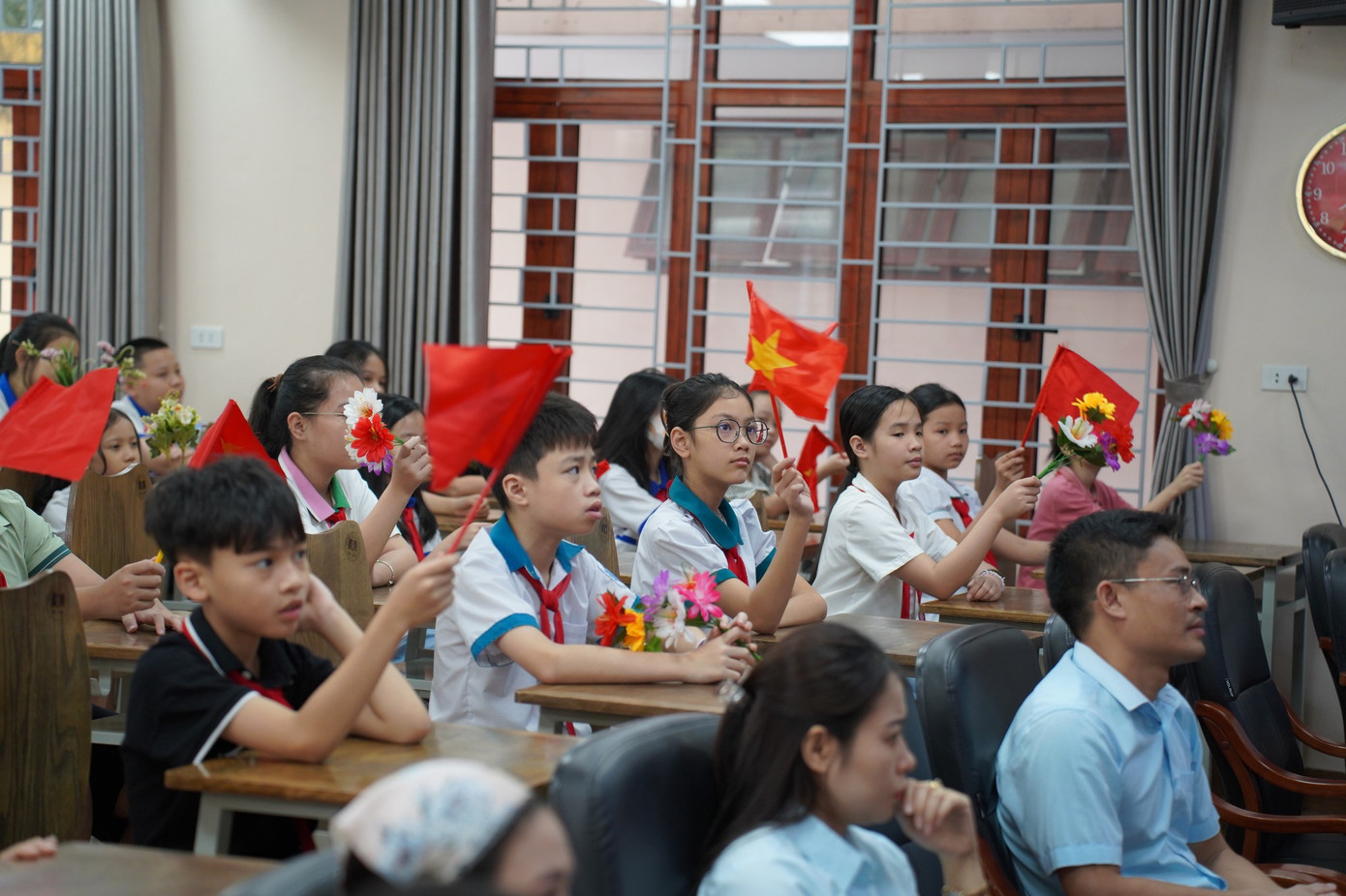 Ảnh: Fanpage trường TH, THCS và THPT Văn Lang