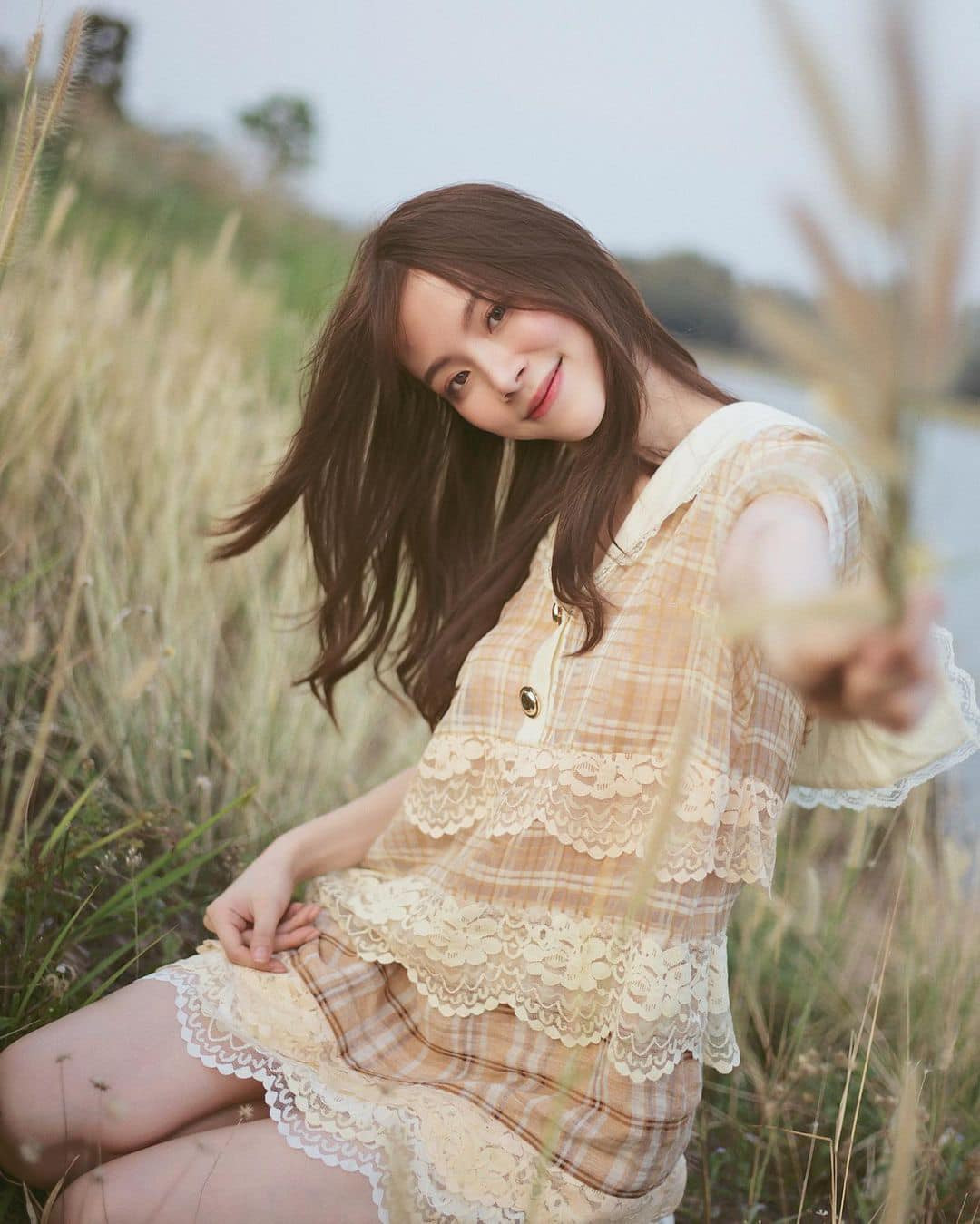 Nhưng dù gầy đi trông thấy, nhưng Baifern vẫn giữ nét đẹp &quot;thiên biến vạn hóa&quot; xứng danh mỹ nhân hàng đầu xứ Chùa Vàng.