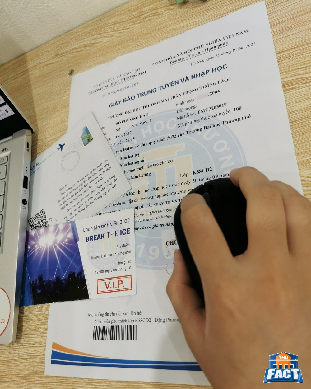 Ảnh: Fanpage trường Đại học Thương mại, TMU Fact Ảnh: Fanpage trường Đại học Thương mại, TMU Fact