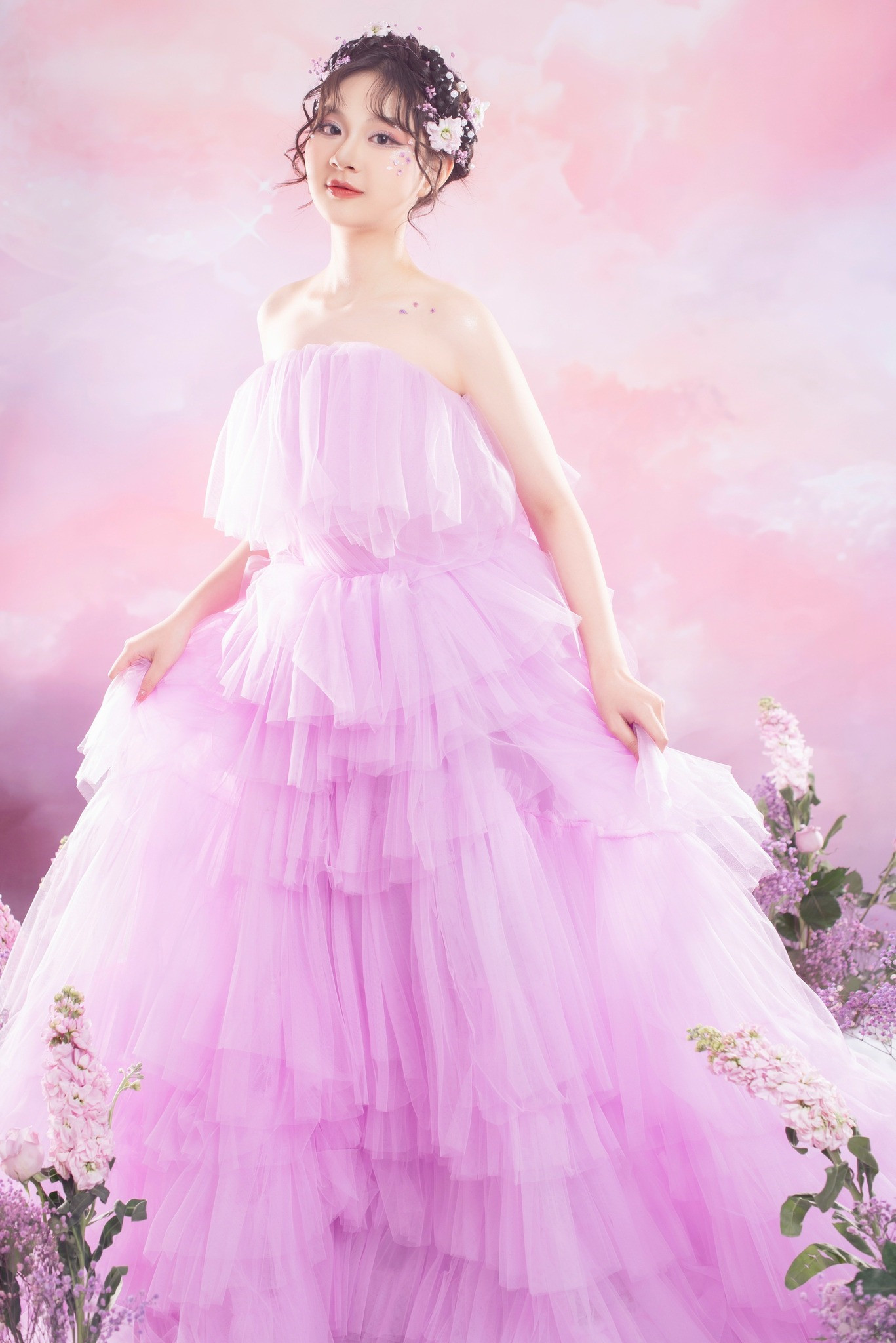 Visual trong veo, nhẹ nhàng lại vừa ngọt ngào của Châu Giang "đốn tim" cư dân mạng.