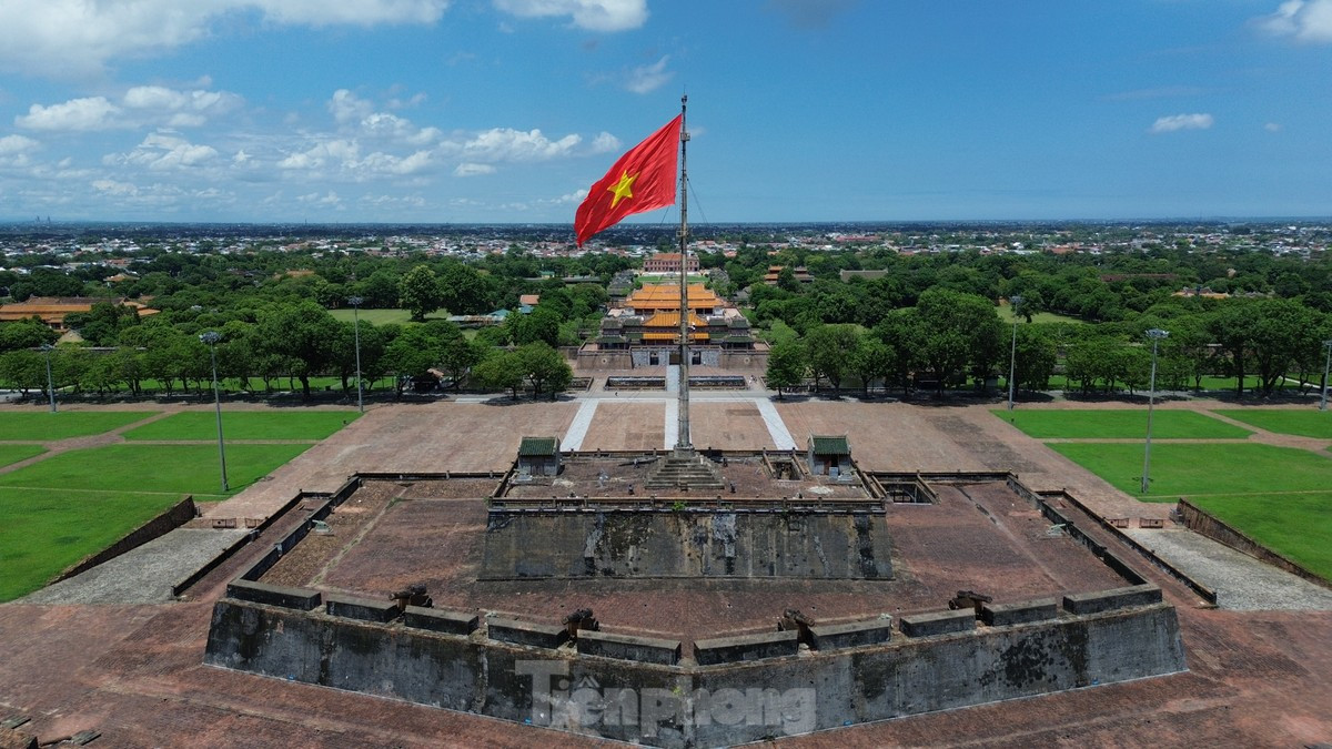 Dự kiến nơi đây sẽ đón khoảng 8.000 khán giả tới cổ vũ cho Phú Đức. - Ảnh: Tiền Phong Online Dự kiến nơi đây sẽ đón khoảng 8.000 khán giả tới cổ vũ cho Phú Đức. - Ảnh: Tiền Phong Online